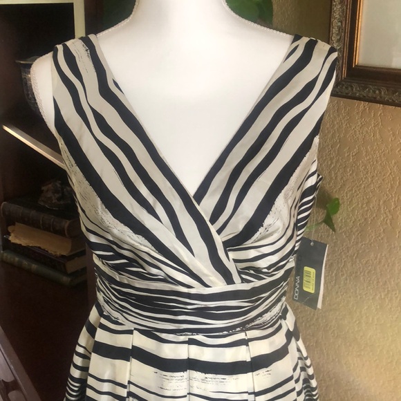 Donna Ricco 100% Silk Dress NWT - Picture 2 of 11